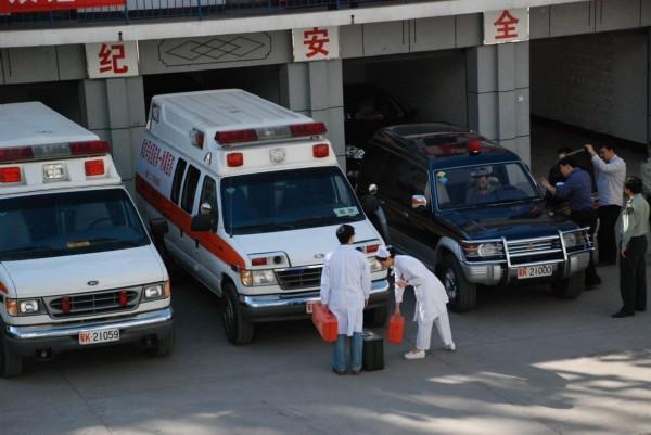 尉犁县救护车转院